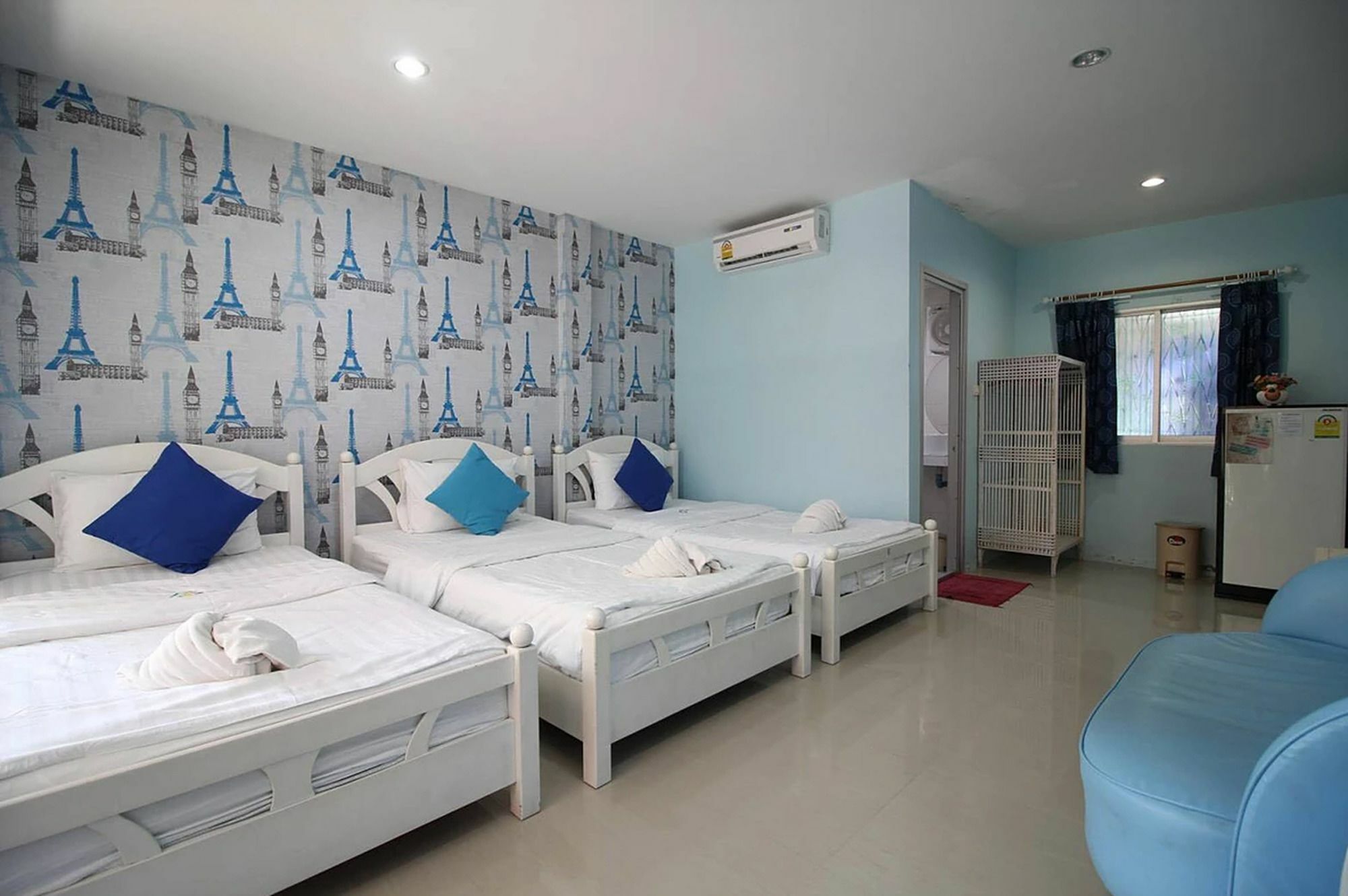 Tawaen Beach Resort Ko Lan Exterior photo